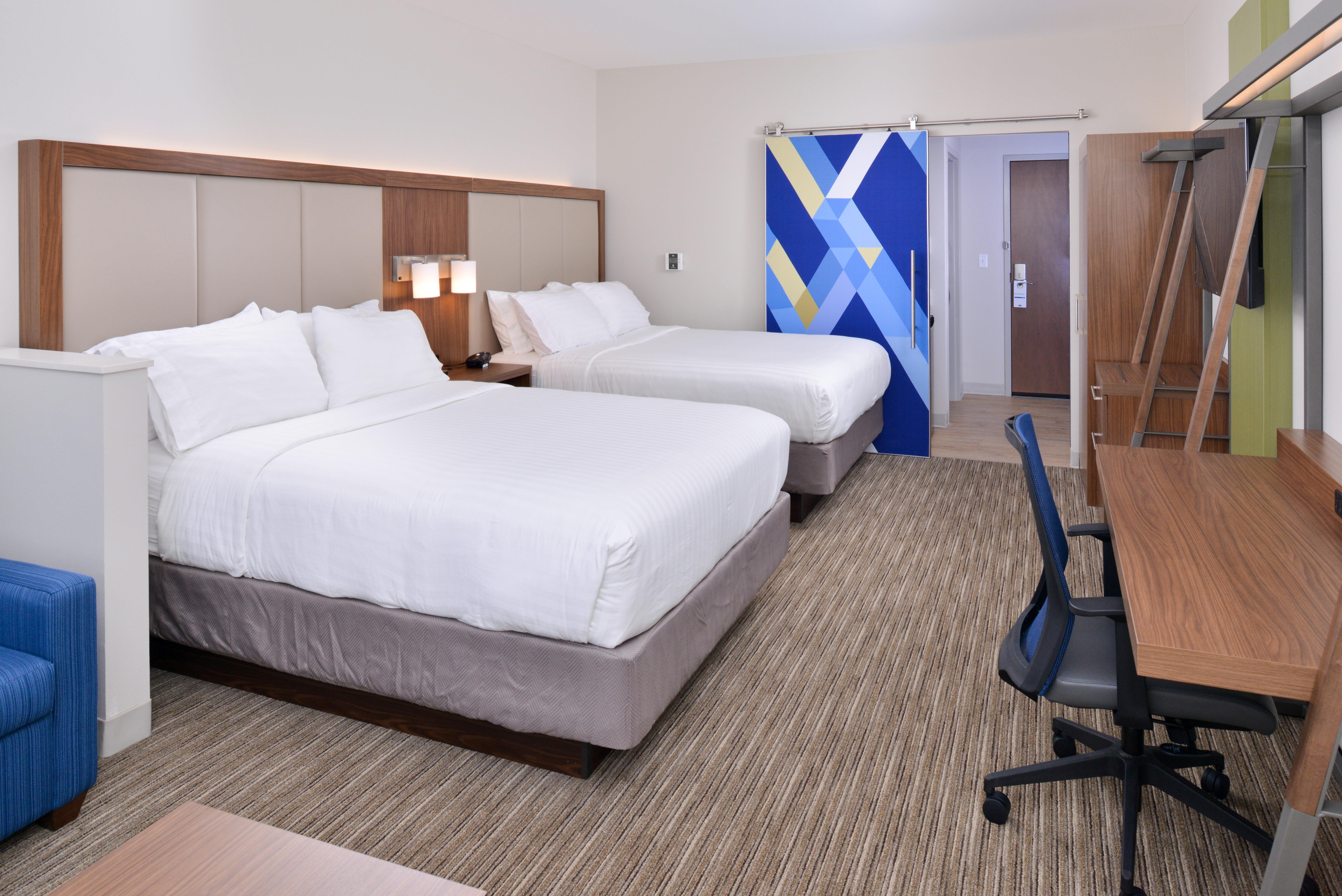 Holiday Inn Express & Suites Madison By Ihg Exterior foto